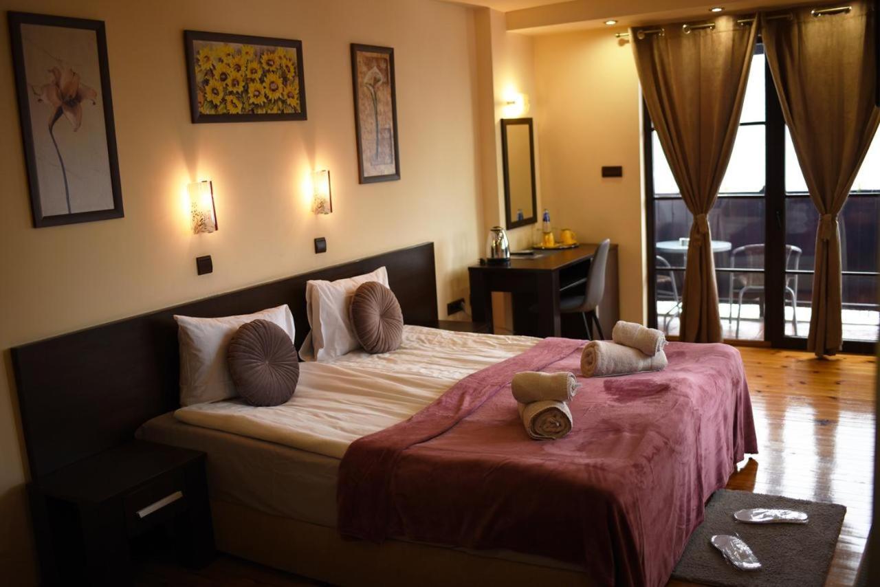 The Hill Hotel Veliko Tŭrnovo Exterior foto