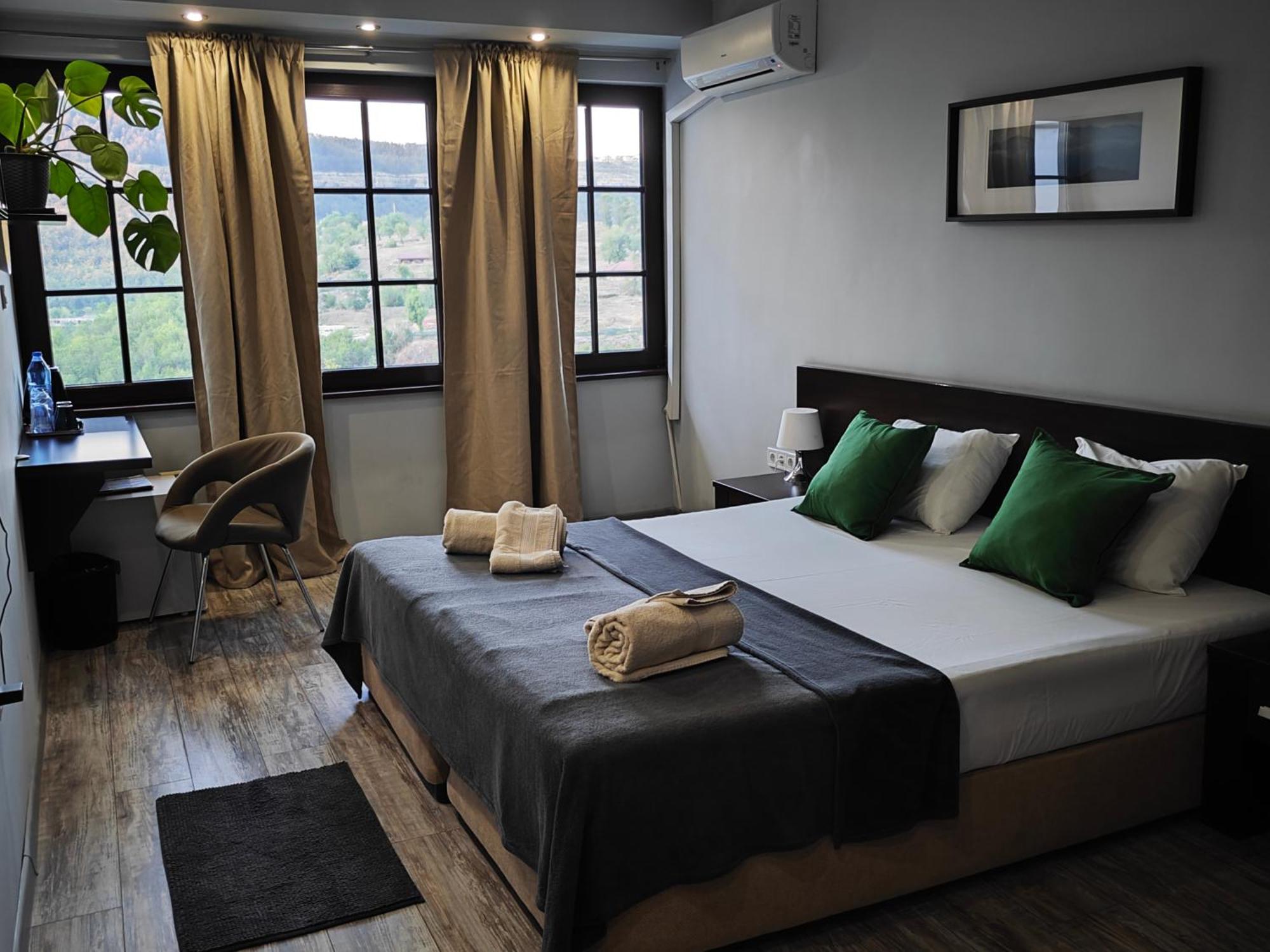 The Hill Hotel Veliko Tŭrnovo Exterior foto
